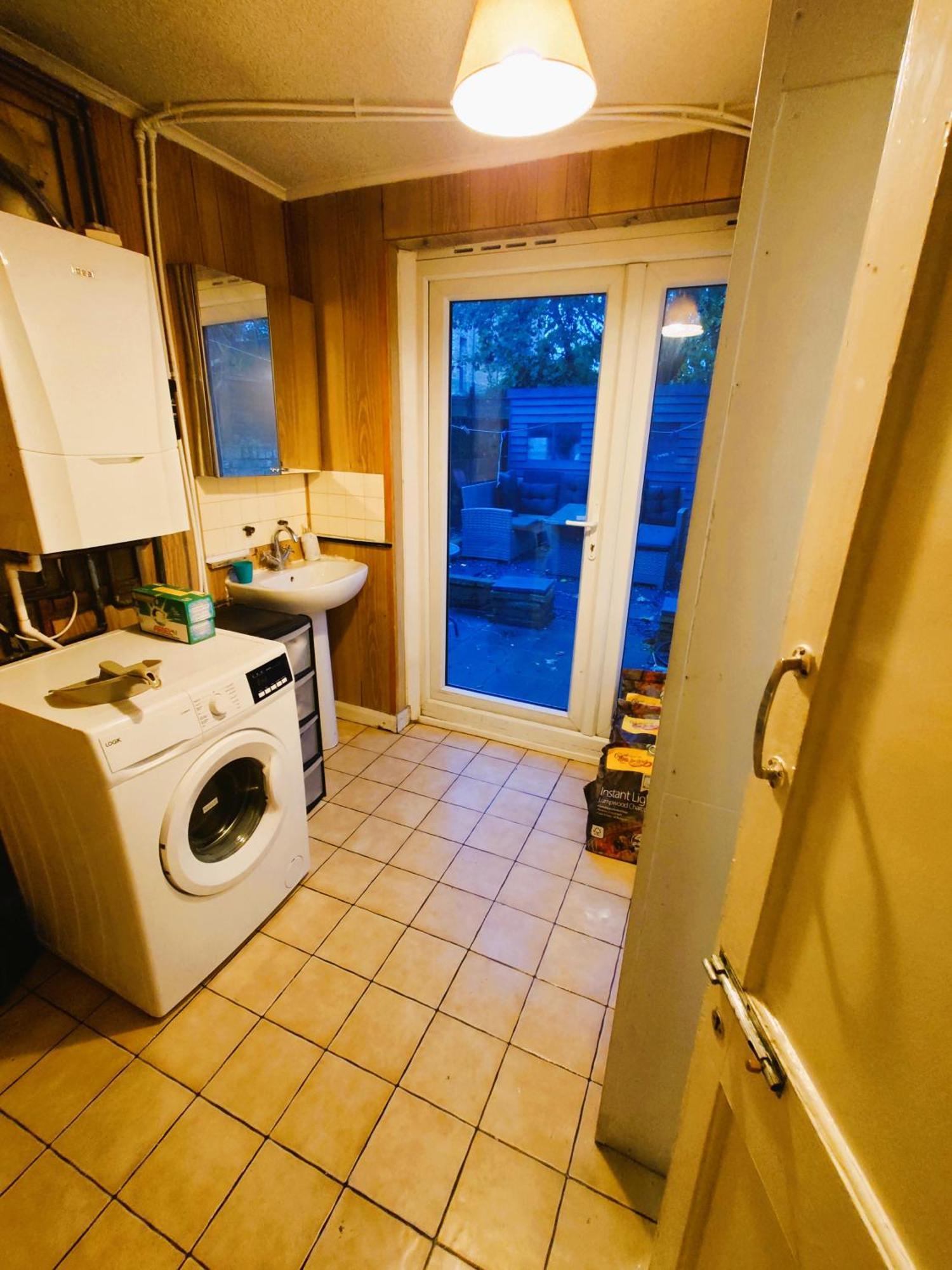 Edwardian 4 Bedrooms With 4 Bathrooms Townhouse, Next To Underground, Accommodates 10 People Londýn Exteriér fotografie